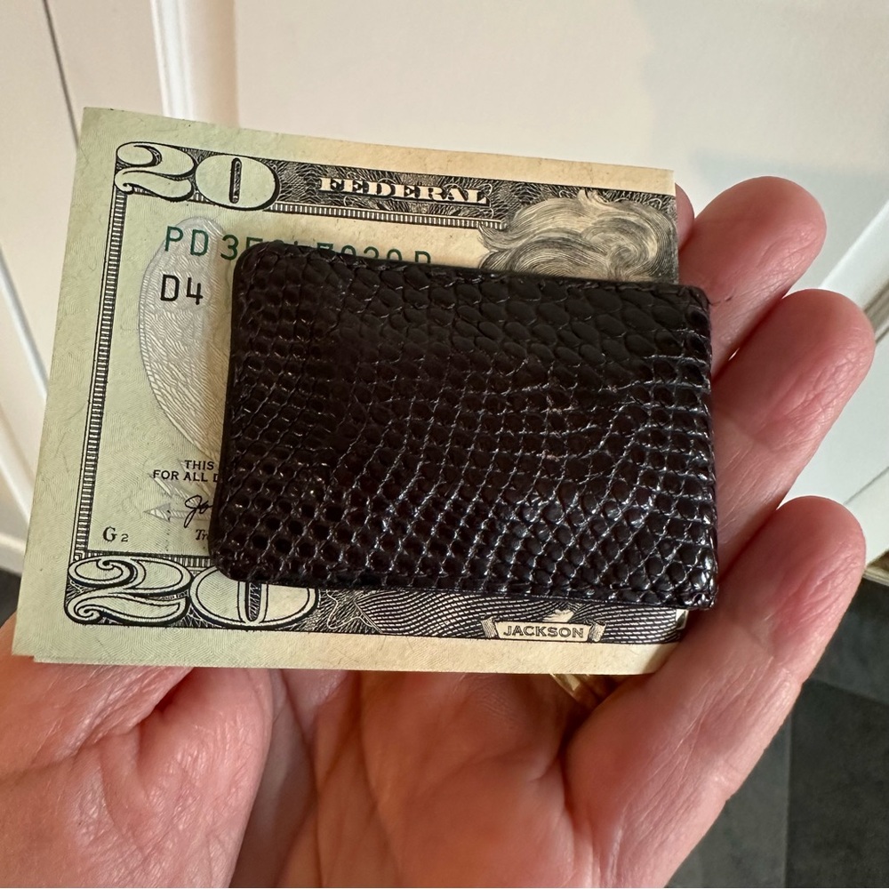 Vintage Brown Leather Money Clip - Picture 2 of 5